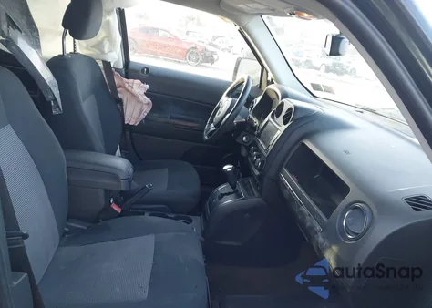 2014 Jeep Patriot Latitude z USA, uszkodzony, nr VIN 1C4NJRFB1ED605919